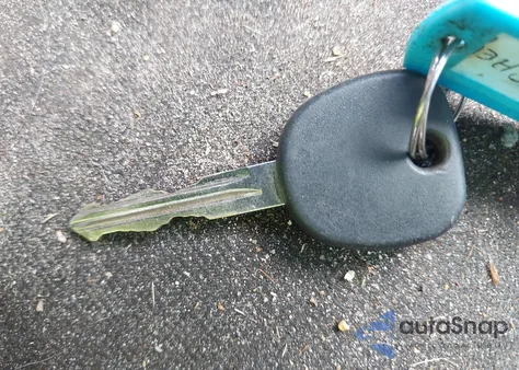 2011 Chevrolet Silverado 1500 Work Truck z USA, uszkodzony, nr VIN 1GCNCPEX7BZ305764